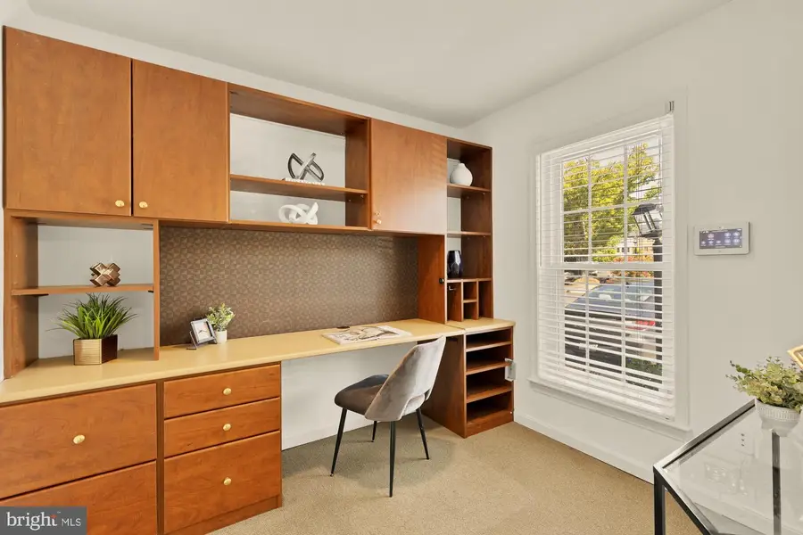 6701 Washington Blvd #d, Arlington, VA 22213 - #3