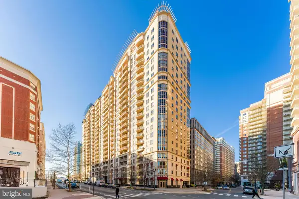 888 N Quincy St #1401, ARLINGTON, VA 22203