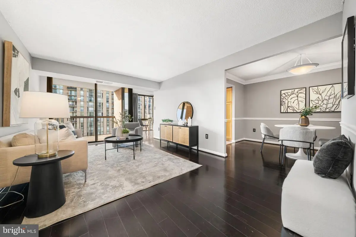 4500 S Four Mile Run Dr #710, Arlington, VA 22204 - Image #1