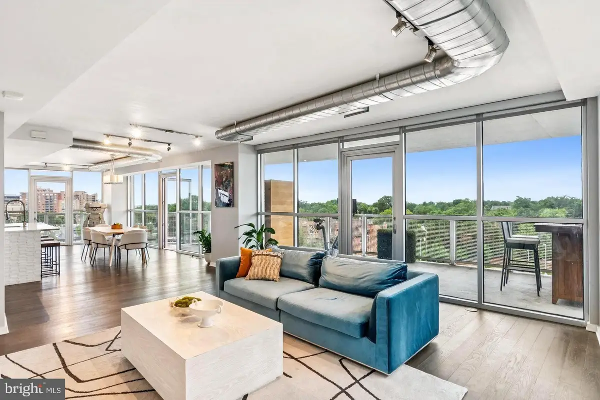 3409 Wilson Blvd #611, Arlington, VA 22201 - Image #1