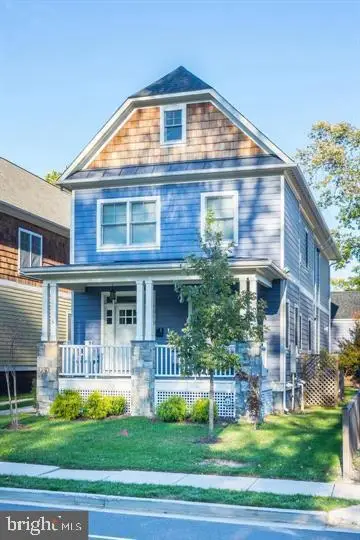 1919 N George Mason Dr N, ARLINGTON, VA 22207