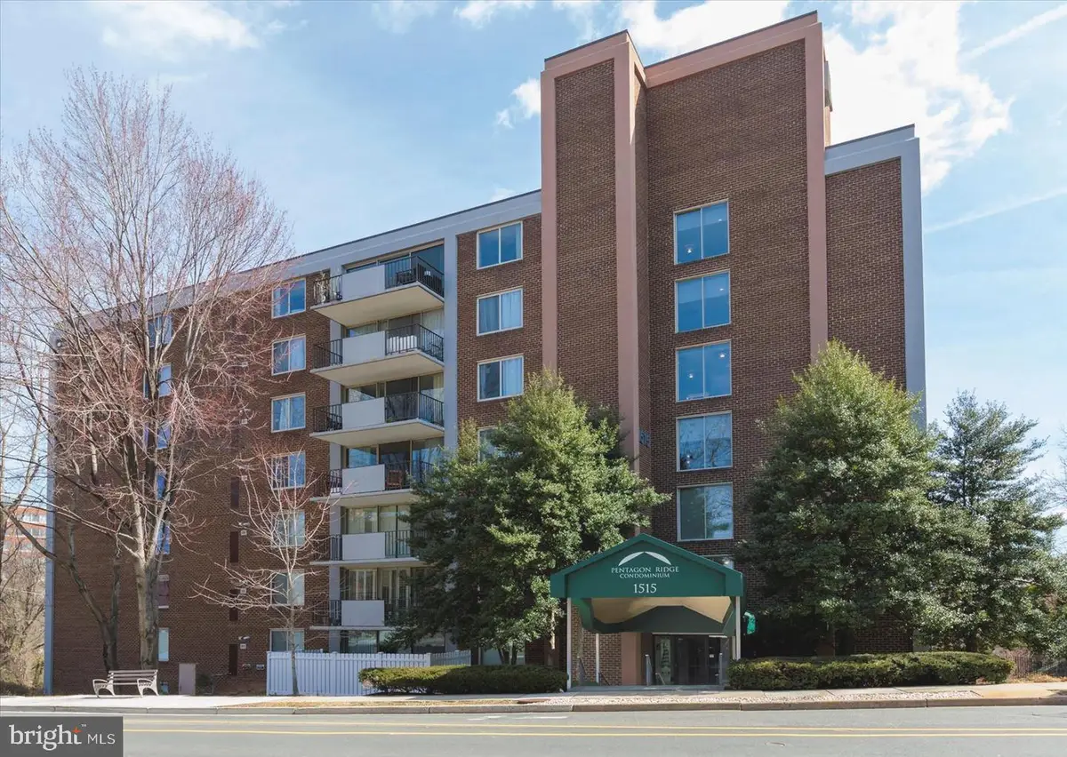 1515 S Arlington Ridge Rd #504, Arlington, VA 22202 - Image #1
