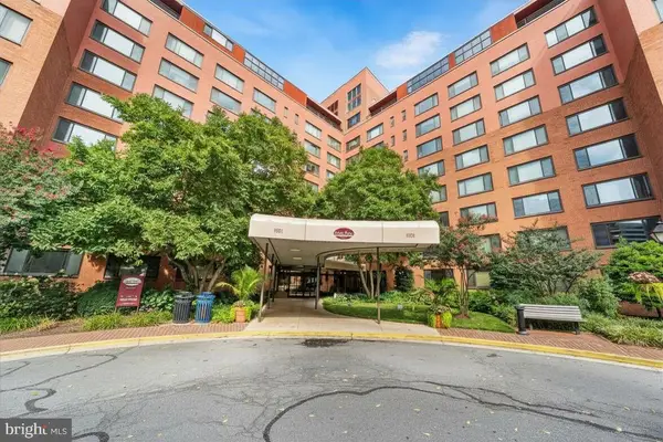 1021 Arlington Blvd #241, ARLINGTON, VA 22209