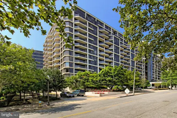 1530 Key Blvd #1017, ARLINGTON, VA 22209