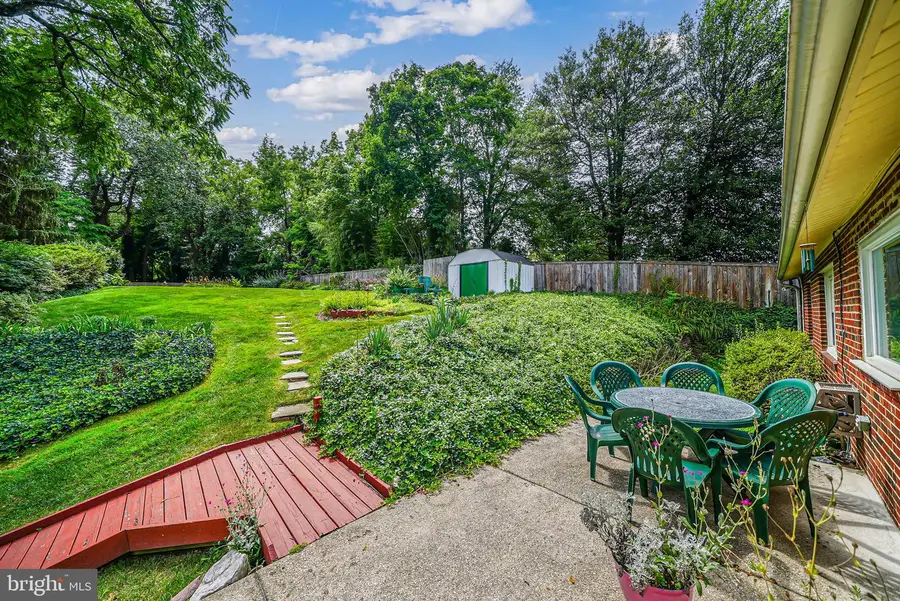 2566 Military Rd, Arlington, VA 22207 - Image #2