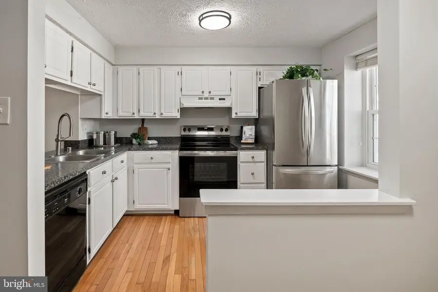 1638 10th St S, Arlington, VA 22204 - Image #3