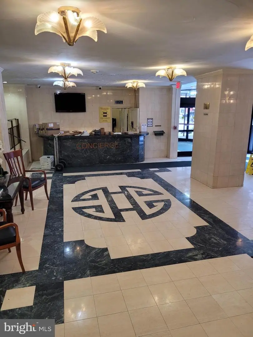 1121 Arlington Blvd #624, Arlington, VA 22209 - Image #1