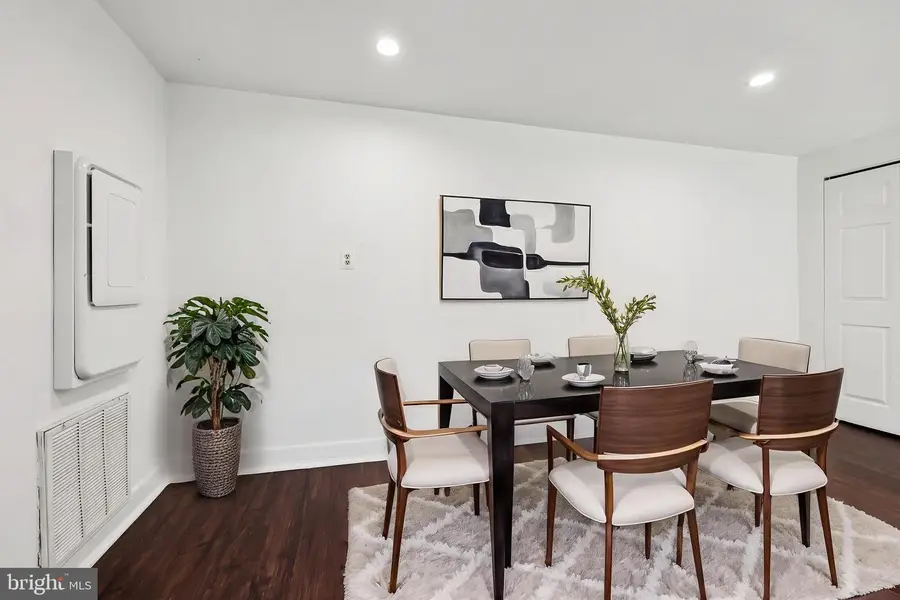 808 S Arlington Mill Dr S #9-203, Arlington, VA 22204 - #3