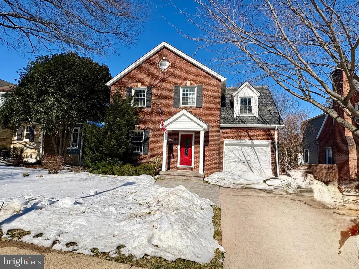 727 26th St S, Arlington, VA 22202 - #1