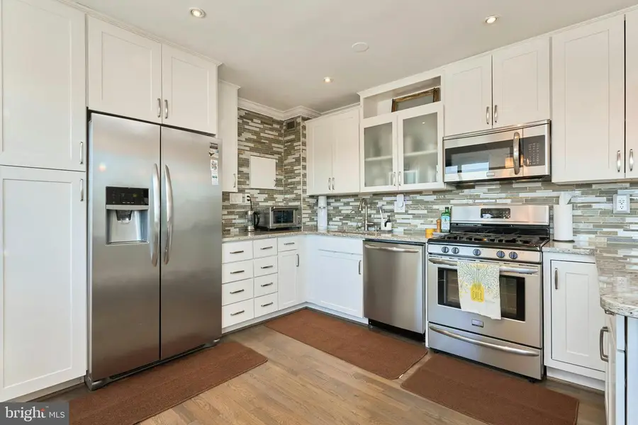 1300 S Arlington Ridge Rd #504, Arlington, VA 22202 - #3