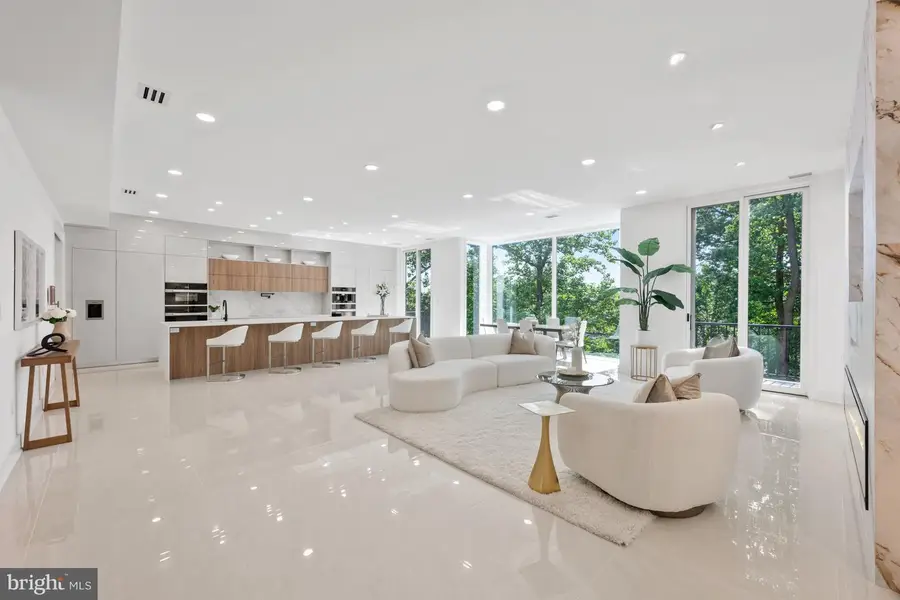 2321 N Richmond St, Arlington, VA 22207 - #3