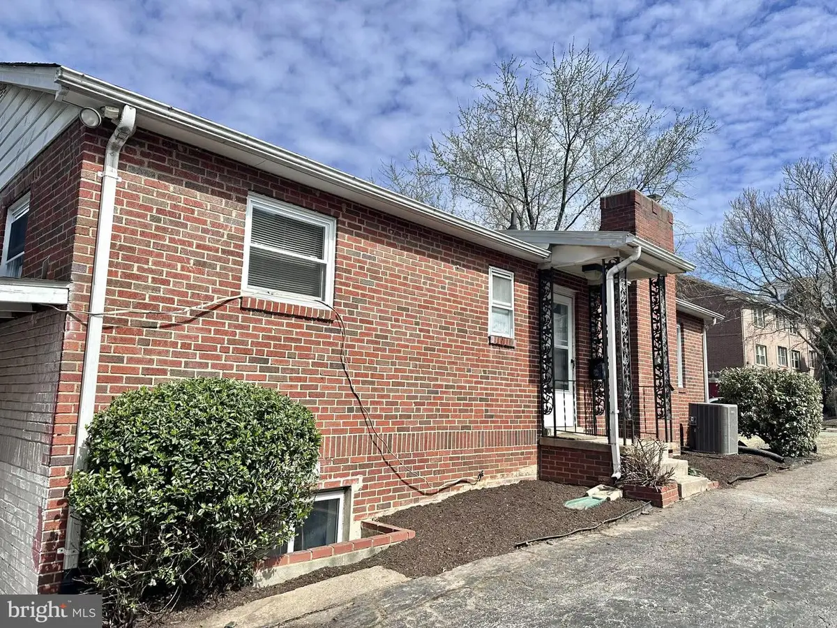 1818 N Adams St, Arlington, VA 22201 - #1