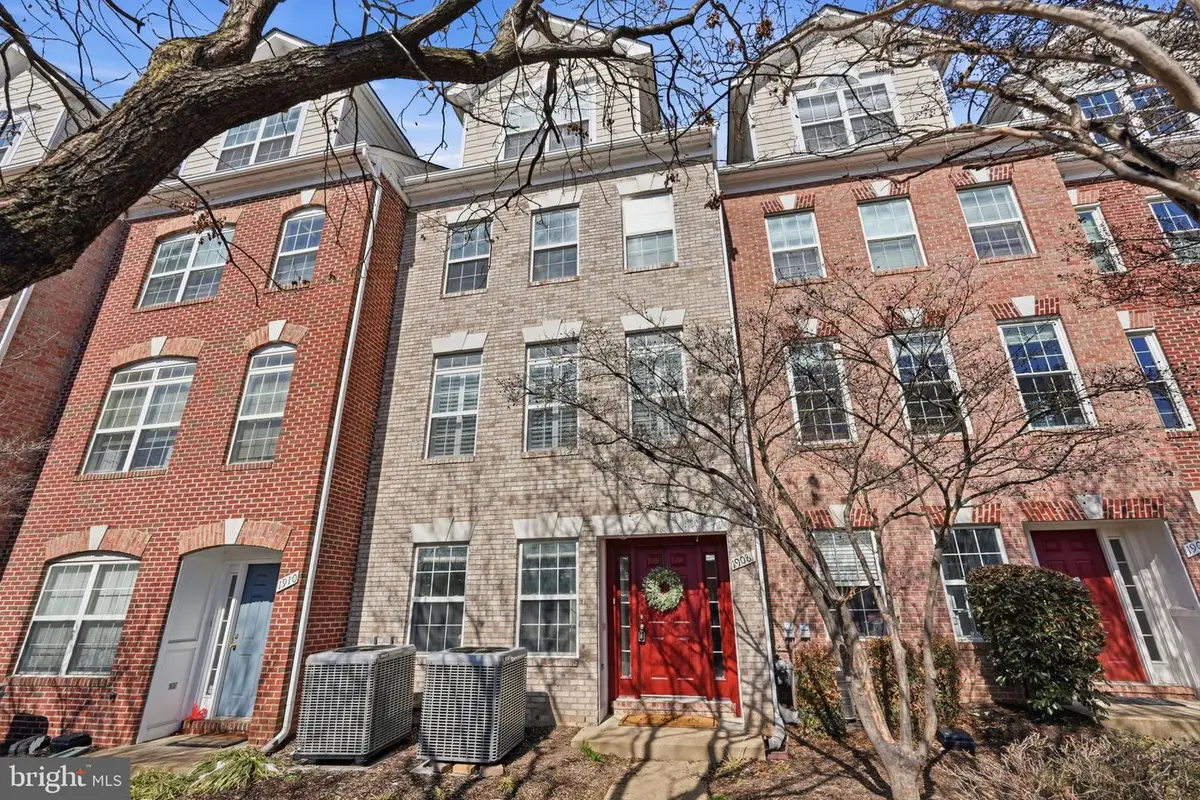 1908 N Adams St, Arlington, VA 22201 - #1