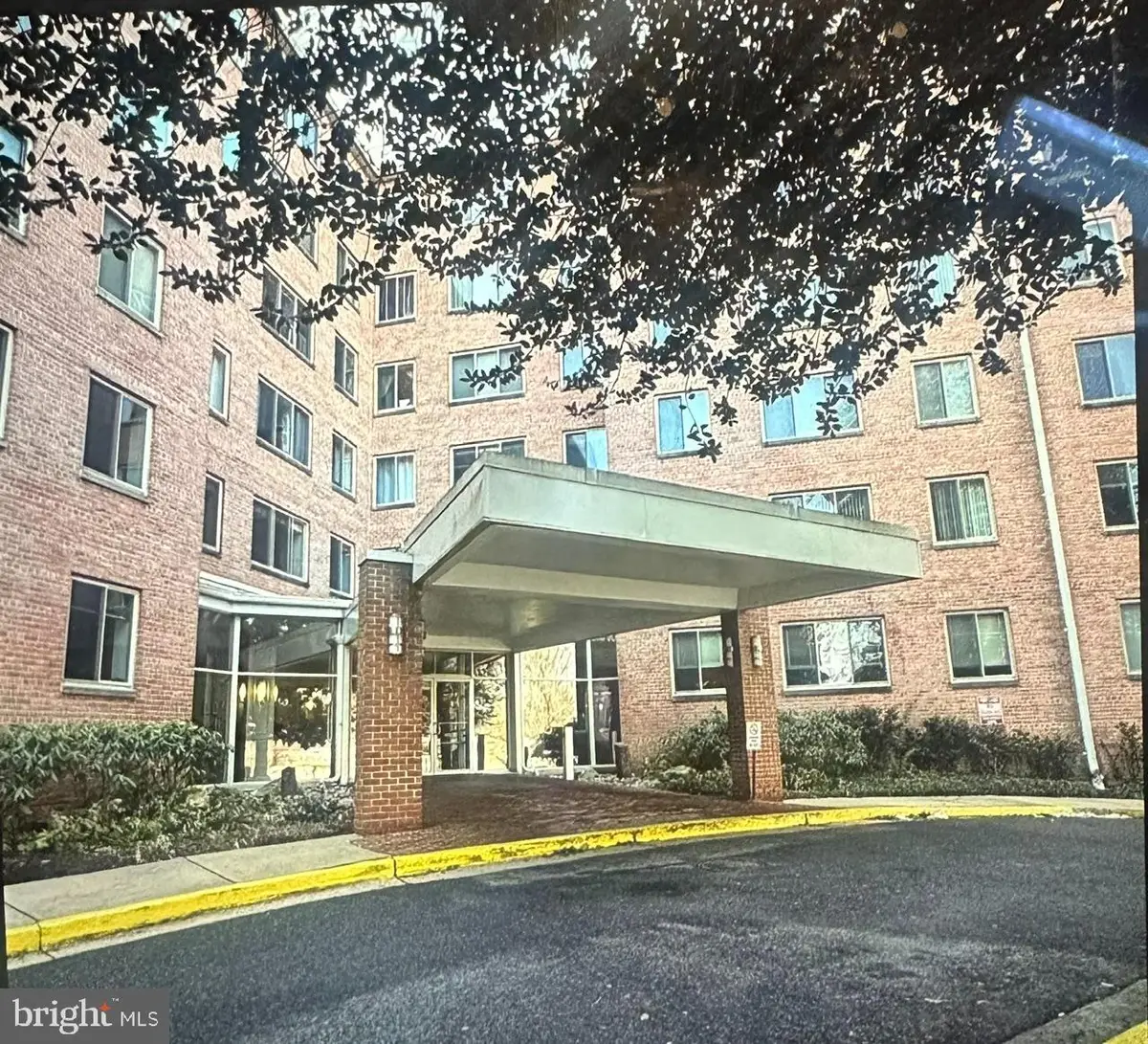 3000 Spout Run Pkwy #b203, Arlington, VA 22201 - #1