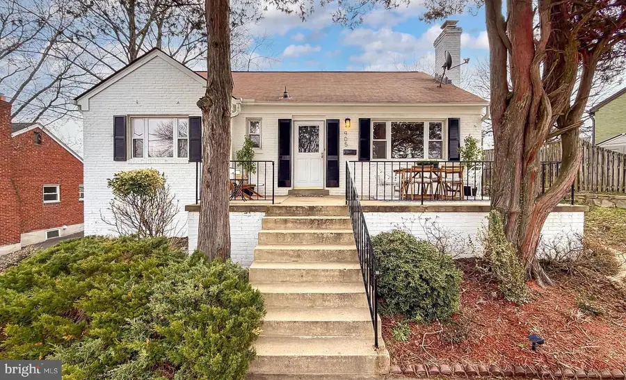 905 N Mckinley Rd, Arlington, VA 22205 - #2