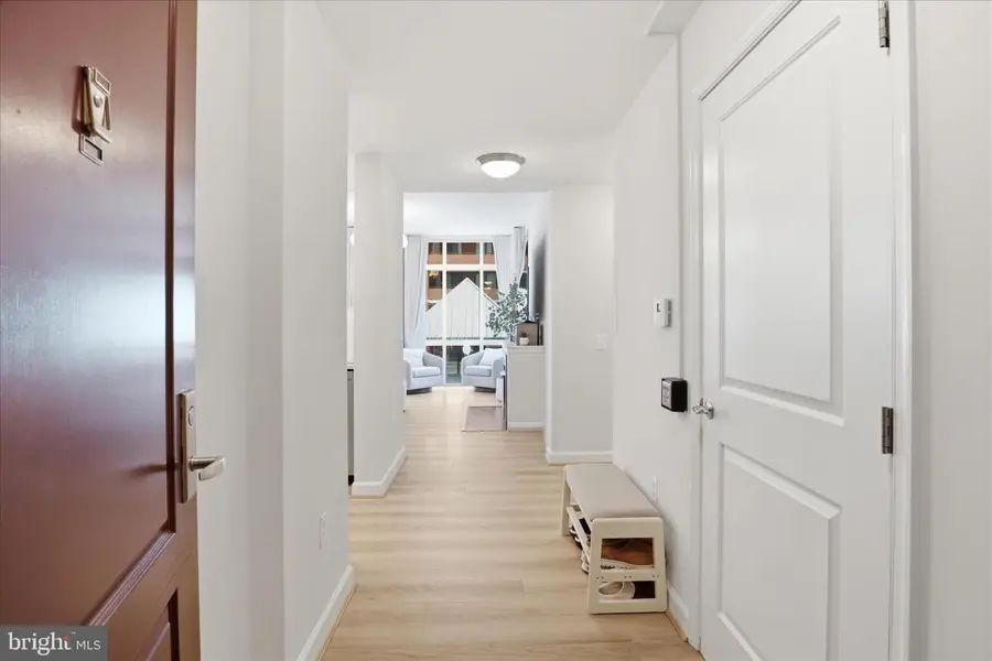 1000 N Randolph St #209, Arlington, VA 22201 - #2