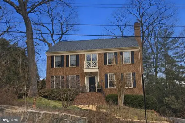 5206 Little Falls Rd, ARLINGTON, VA 22207