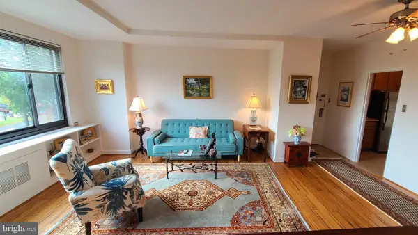 1021 Arlington Blvd #330, ARLINGTON, VA 22209