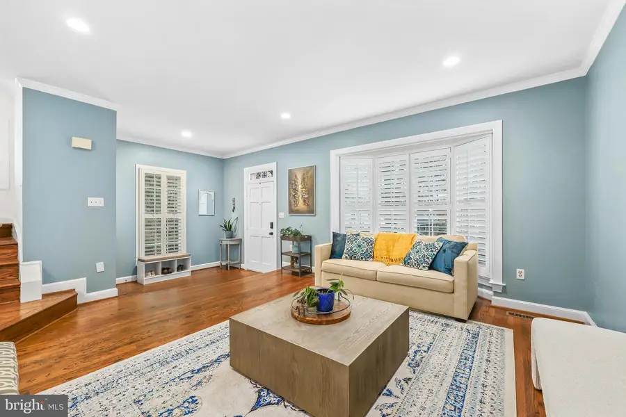 5716 7th St N, Arlington, VA 22205 - #3