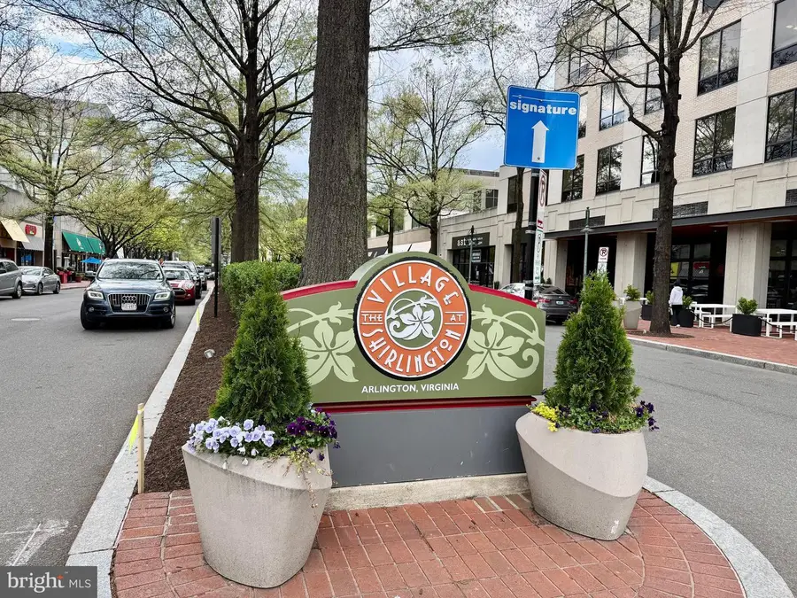 2720 S Arlington Mill Dr #109, Arlington, VA 22206 - #2