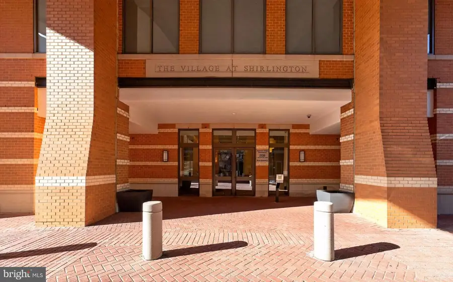 2720 S Arlington Mill Dr #109, Arlington, VA 22206 - #3