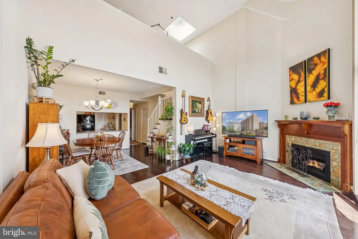 1301 N Courthouse Rd N #1810, Arlington, VA 22201 - #1