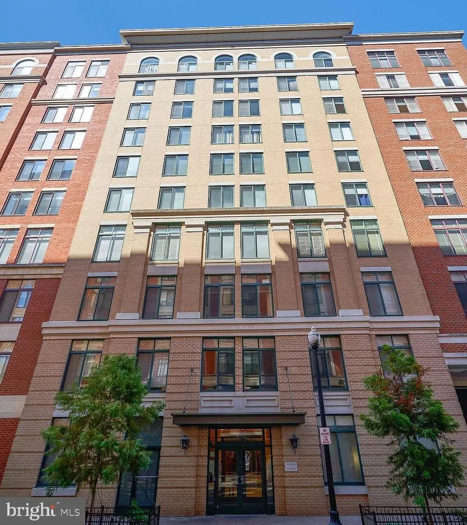 1205 N Garfield St #ph4, Arlington, VA 22201 - #1