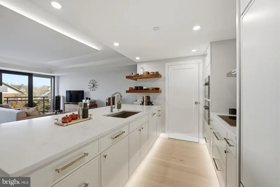 1530 Key Blvd #324, Arlington, VA 22209 - #3