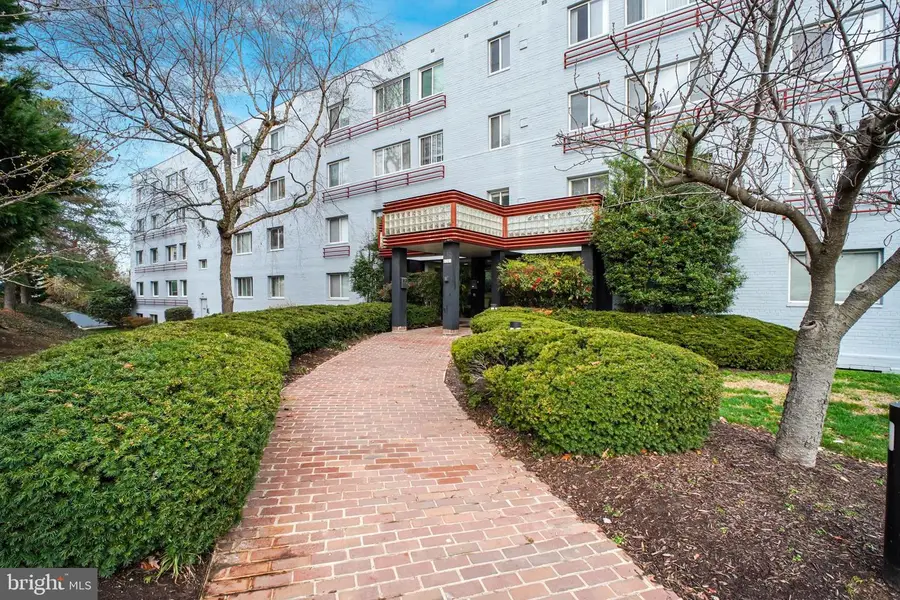 3701 5th St S #106, Arlington, VA 22204 - #2