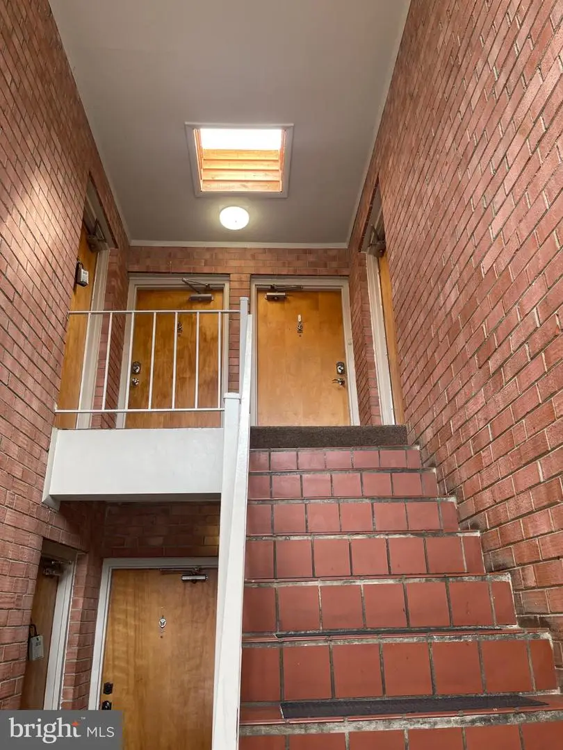 1521 S George Mason Dr #20, Arlington, VA 22204 - #2