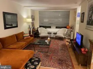 1011 Arlington Blvd #517, Arlington, VA 22209 - #2