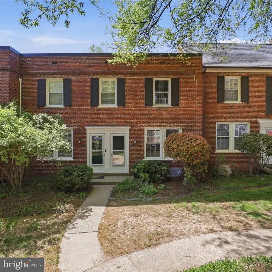 2600 16th St S #694, Arlington, VA 22204 - #2