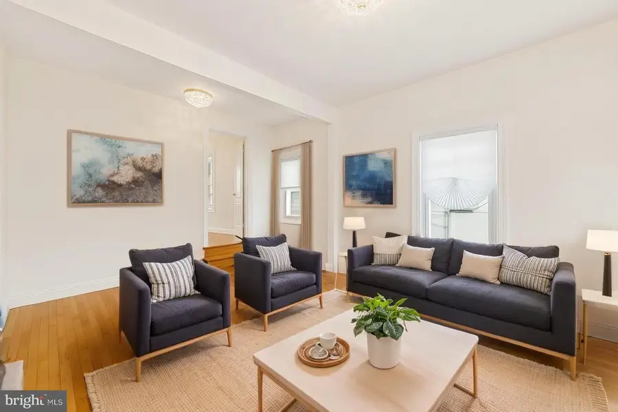 2034 S Shirlington Rd, Arlington, VA 22204 - #3