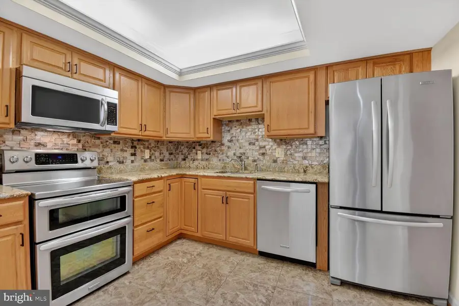 1101 S Arlington Ridge Rd #504, Arlington, VA 22202 - #2