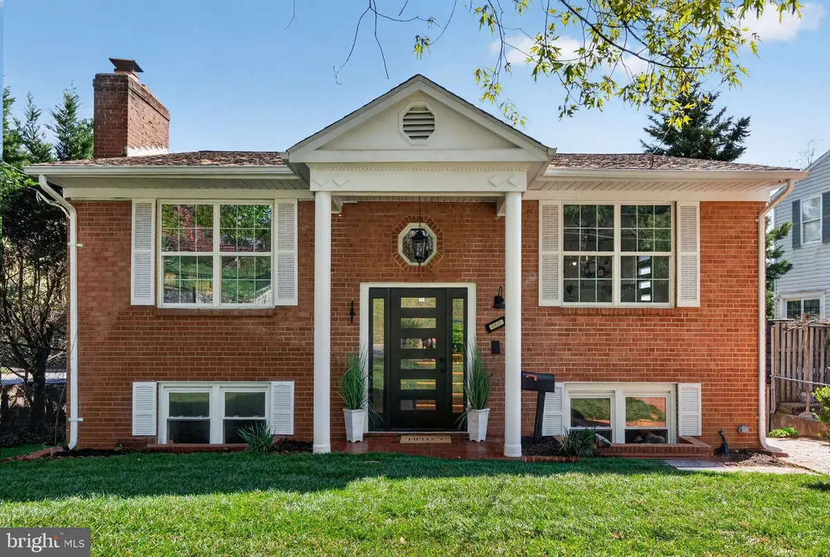 1911 S Kenmore St, Arlington, VA 22204 - #1