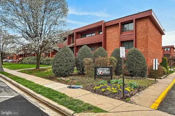 1503 S George Mason Dr #23, ARLINGTON, VA 22204