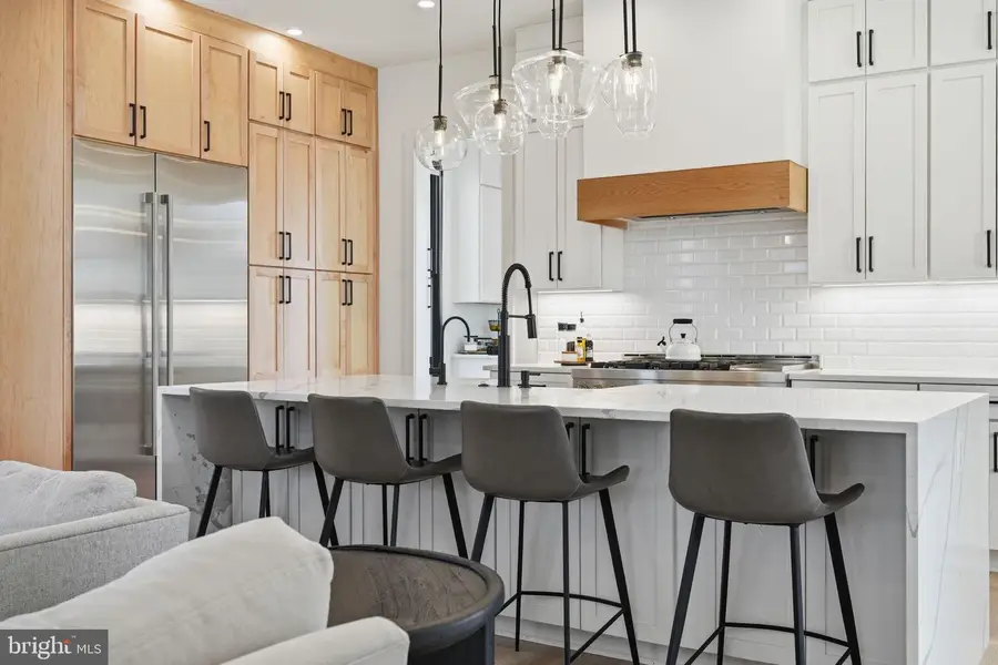 412 N Cleveland St, Arlington, VA 22201 - #2