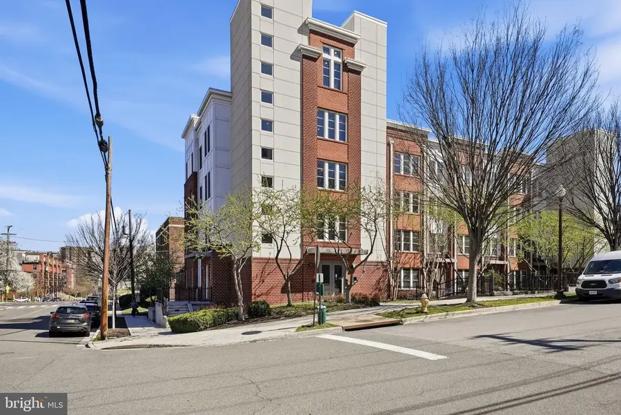 1511 N Rolfe St #a303, Arlington, VA 22209 - #2