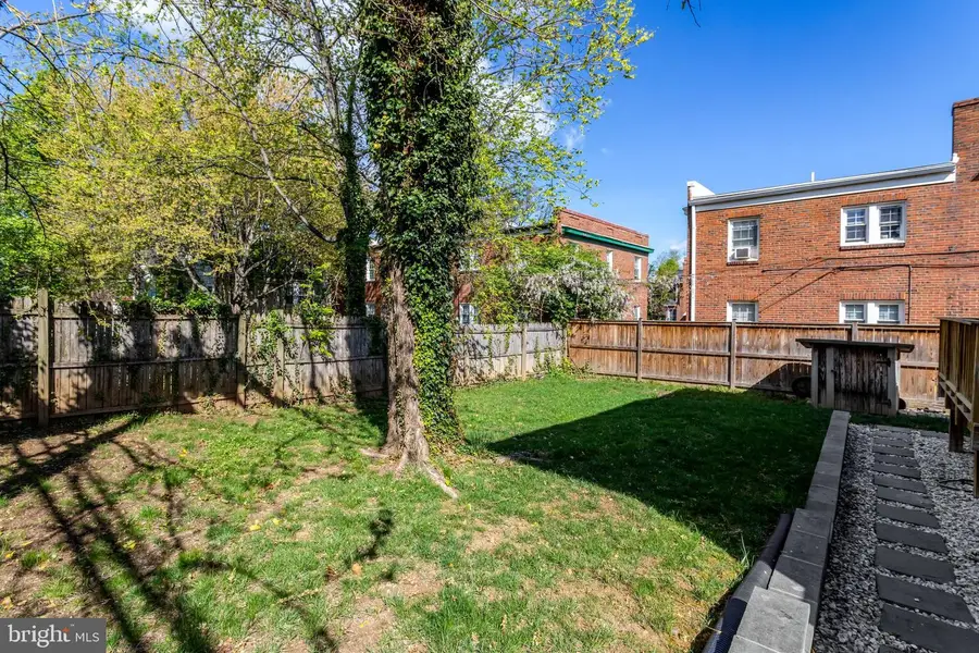 2206 S Grant St S, Arlington, VA 22202 - #2