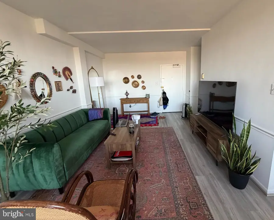 4390 Lorcom Ln #805, Arlington, VA 22207 - #3