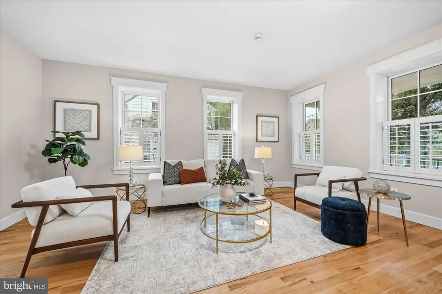 1715 S Nelson St, Arlington, VA 22204 - #2