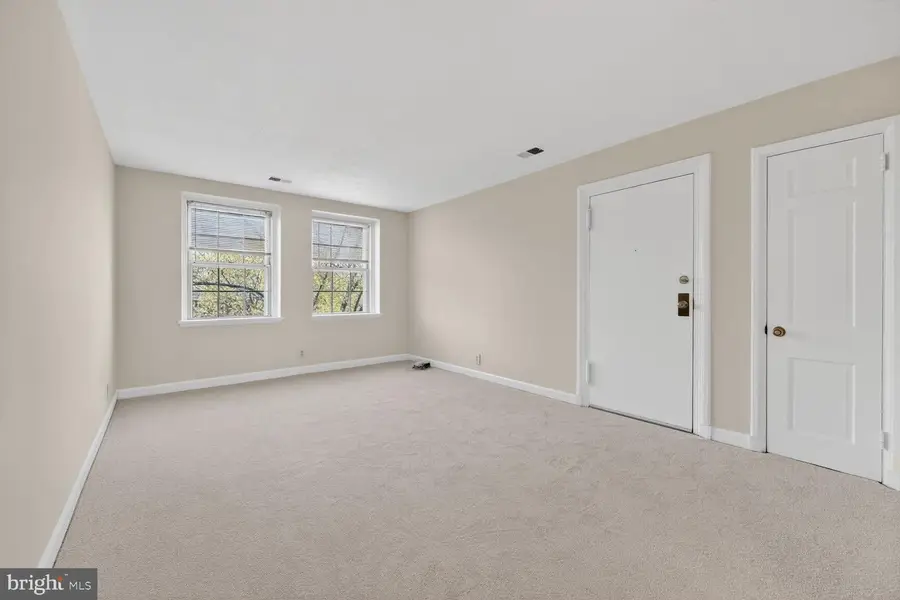 4862 28th St S #c2, Arlington, VA 22206 - #2