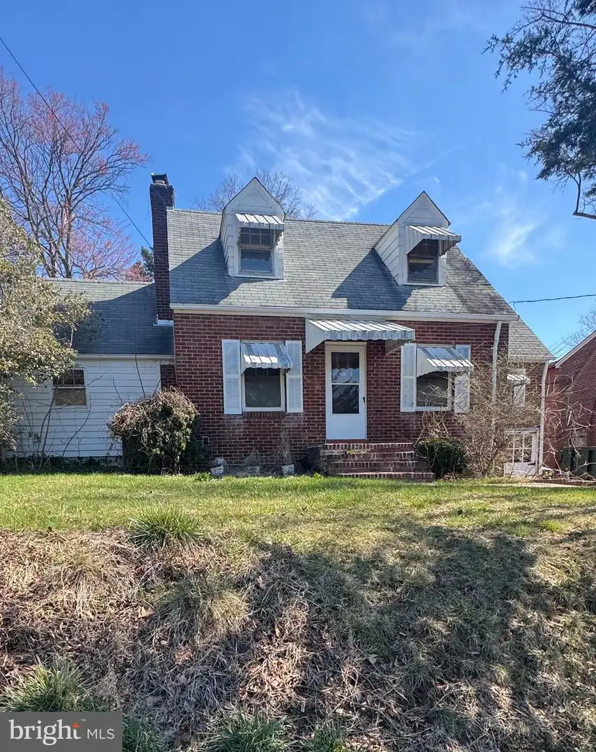 19 S Highland St, Arlington, VA 22204 - #1