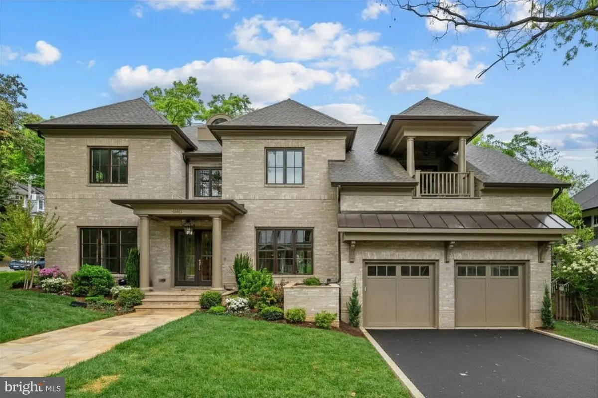 3031 N Stuart St, Arlington, VA 22207 - #1
