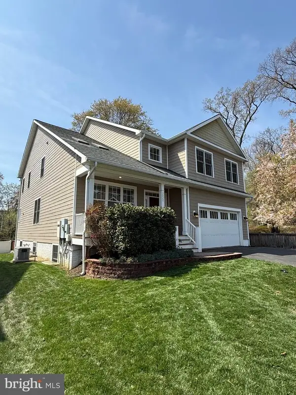 1022 N Edison St, ARLINGTON, VA 22205