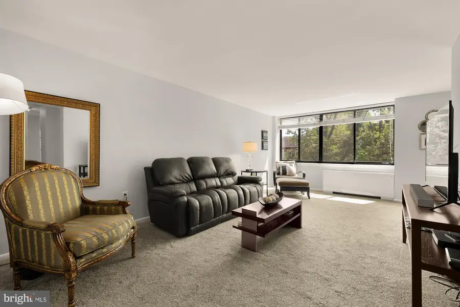 4390 Lorcom Ln #510, Arlington, VA 22207 - #3