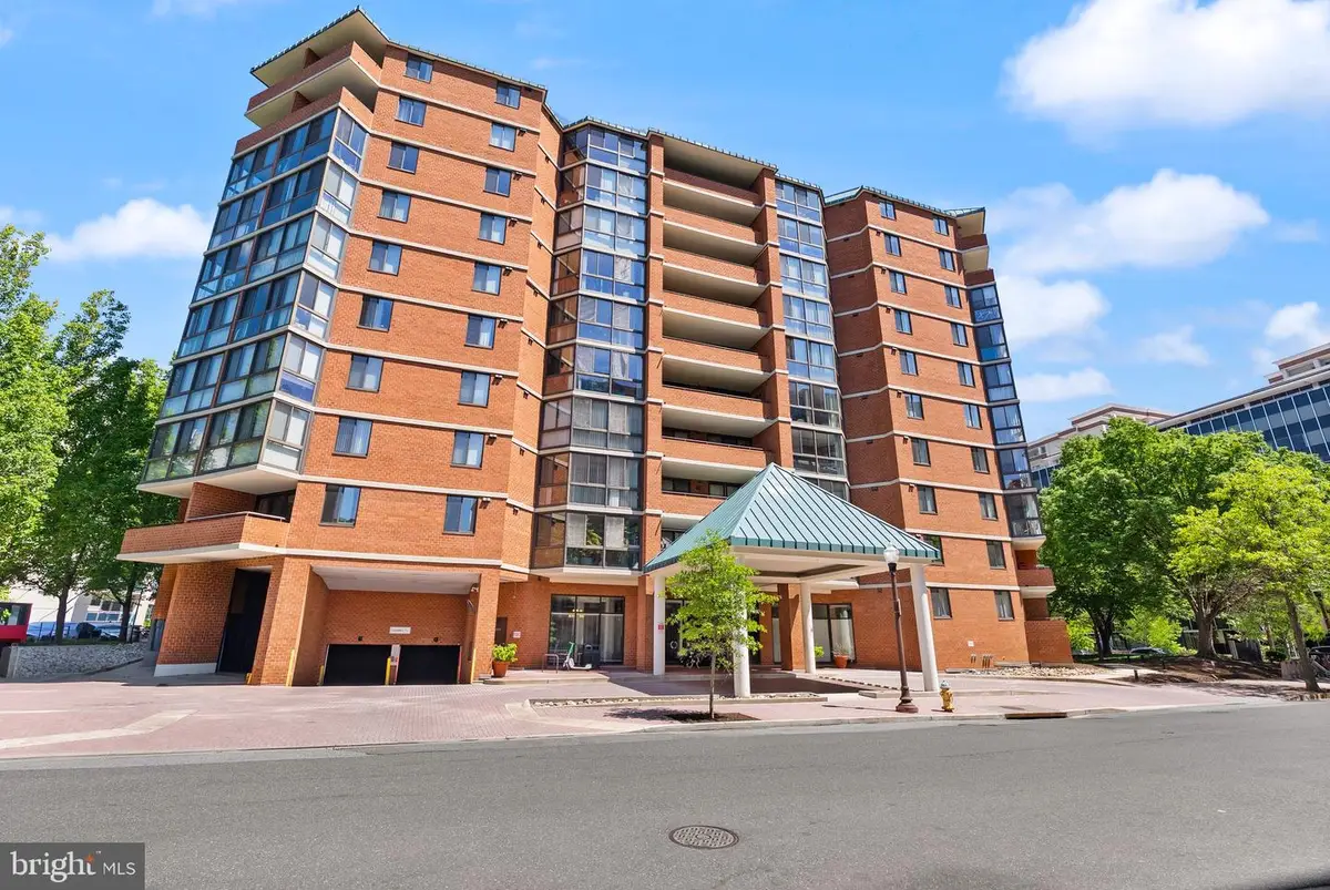 1001 N Randolph St #820, Arlington, VA 22201 - #1