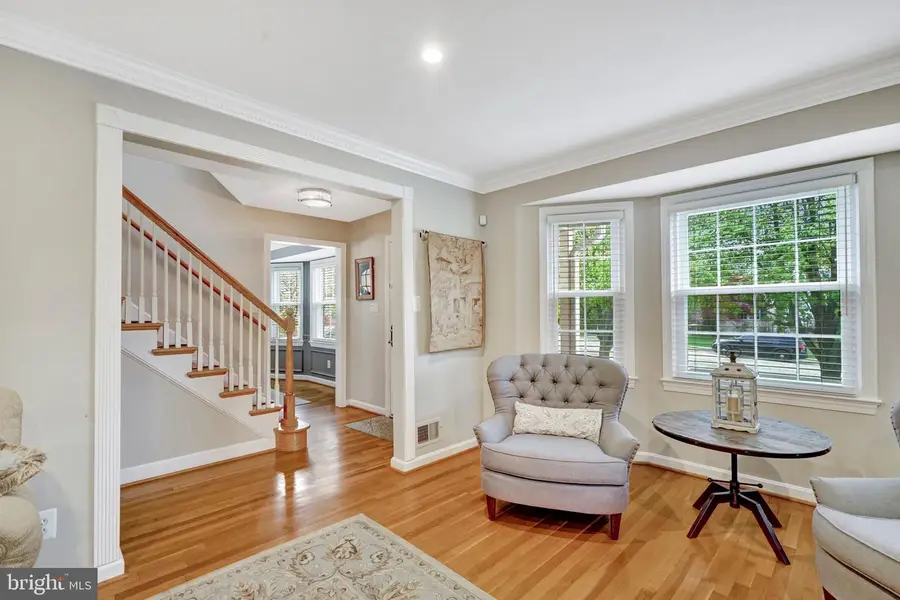 4019 N Chesterbrook Rd, Arlington, VA 22207 - #3