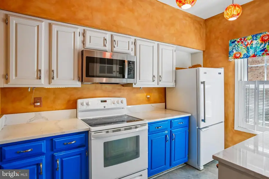 4854 10th St S, Arlington, VA 22204 - #3