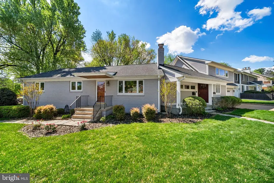 5400 Williamsburg Blvd, Arlington, VA 22207 - #2